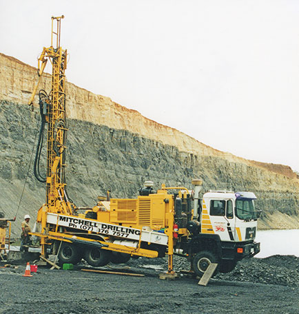 drilling in hunter valley in 1980
